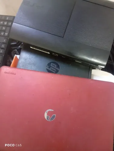 Notebooks e PS3 para retirada de peças