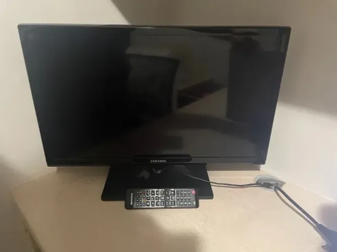TV Monitor Samsung T24D310LH