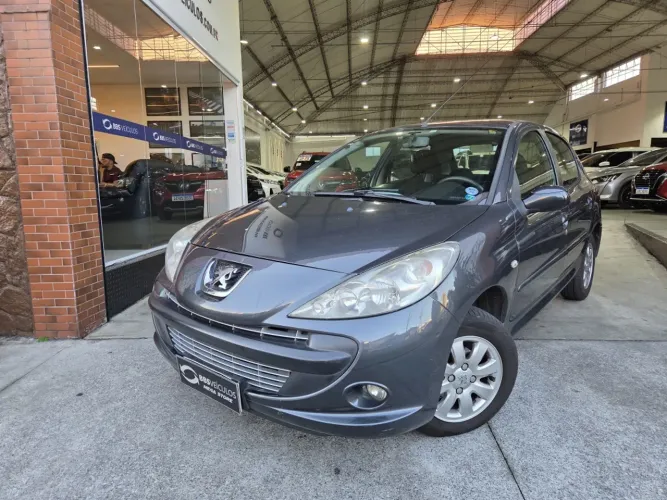 Peugeot 207 XR Sport 1.4 Flex 8V 5P 2011