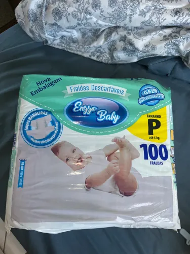 3 Pacotes de Fralda Enzzo Baby Tamanho P - 100 Fraldas Cada (Lacrados)
