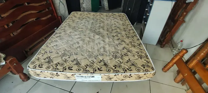 COLCHÃO CASAL DE ESPUMA USADO R$260 ENTREGA GRÁTIS 