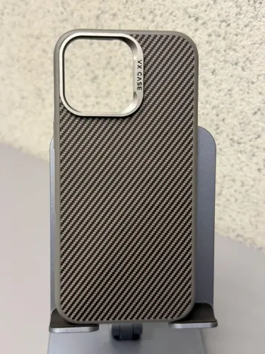 Capa Carbon VX Case Magsafe para iPhone 16 Pro Max - Cinza