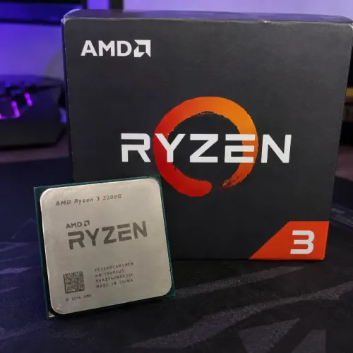 Ryzen 3 2200G + Vega 8 - Ótimo para PC Gamer