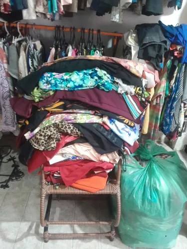 Roupas de brecho