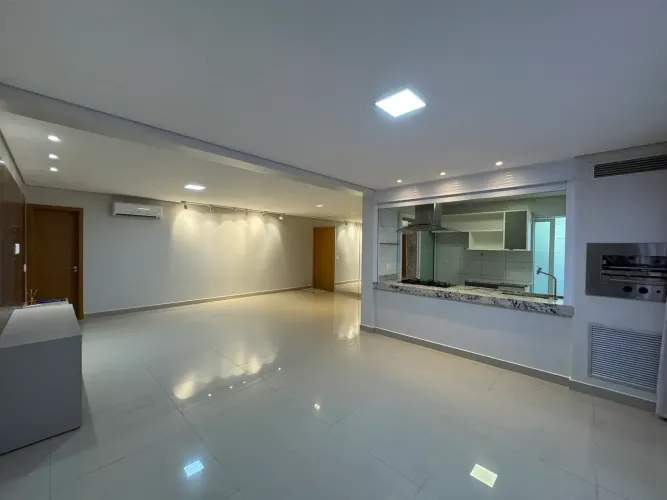 Apartamento a venda no Max 135. Localizado entre a Ricardo Paranhos e Parque Areião. 122m²