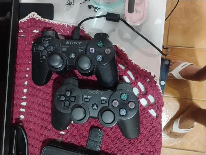 Ps3 Desbloqueado hen + 2 controles