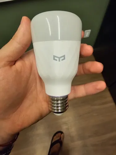 Lâmpada Yeelight Smart LED Bulb 1S E27 RGB Wi-Fi Compatível Apple HomeKit