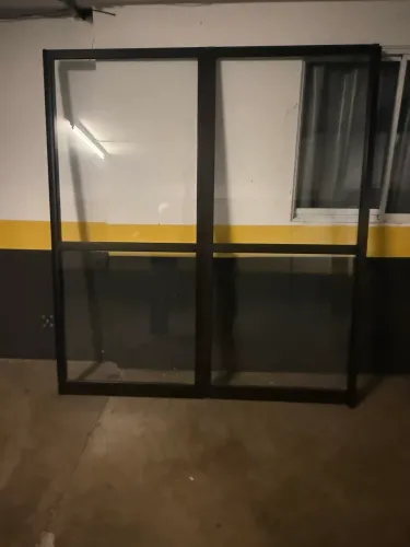 Porta esquadrilha de vidro