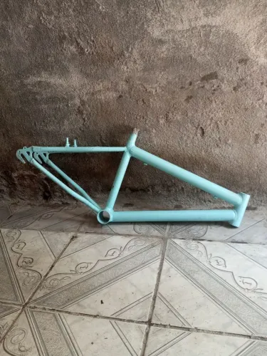 Quadro de bicicleta aro 20 excelente