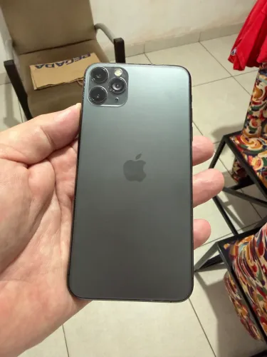 Vendo iPhone 11 pró Max 256 GB