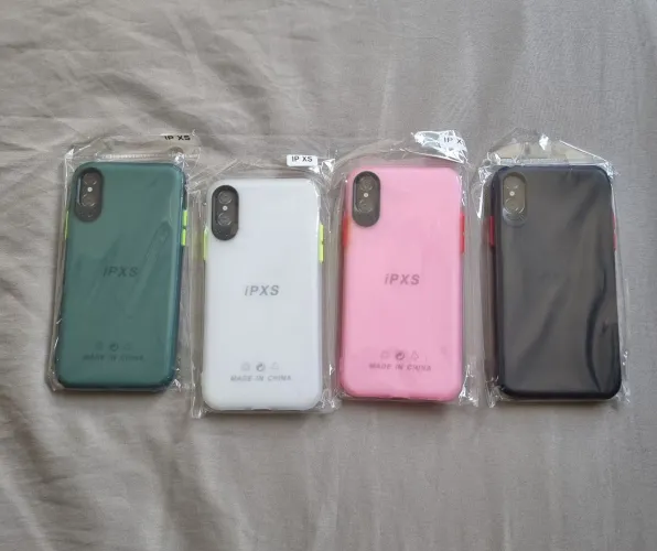 Kit de capinha novas para iPhone XS.