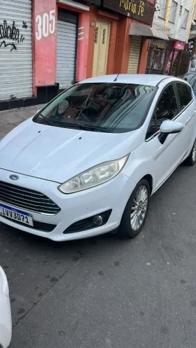 Ford Fiesta Tit./tit.plus 1.6 16V Flex Aut. 2015
