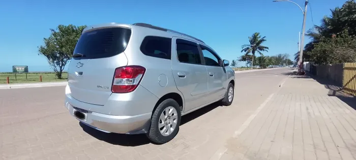 Chevrolet Spin LTZ 1.8 8V Econo.flex 5P Aut. 2014