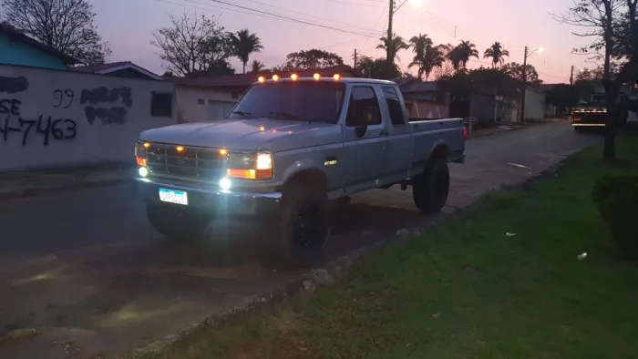 f-1000