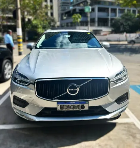 Volvo XC 60 T-5 Momentum 2.0 254cv AWD 5P 2019