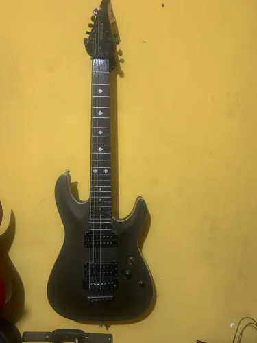 Guitarra Schecter C 7 diamond séries