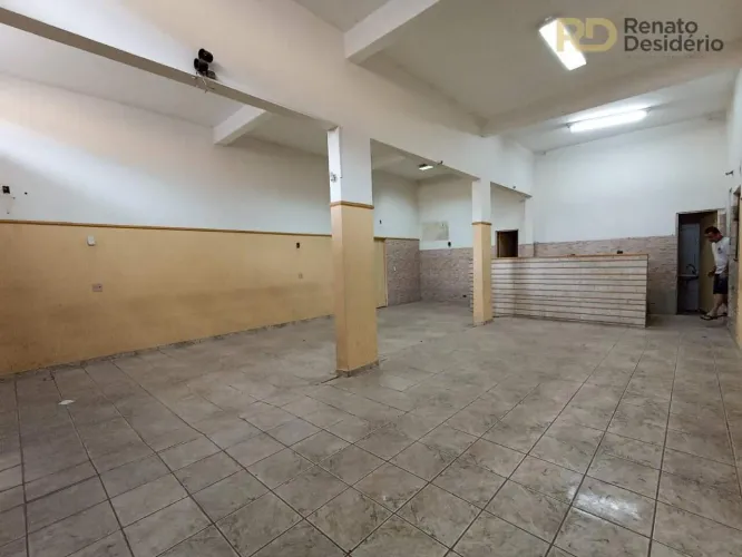 Loja comercial com 2 portas e 100m² | Alto Vera Cruz Excelente ponto!