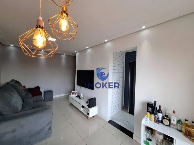 Apartamento Duplex no Residencial Praça das Árvores; bairro Vila das Nações, Ferraz de Vas