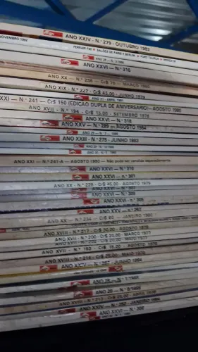 Revistas Quatro Rodas anos 70/80 coleção 50 unidades