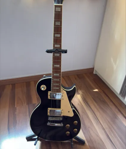 Guitarra Strinberg Les Paul Preta + Suporte