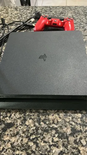 PS4 slim/ 1TB