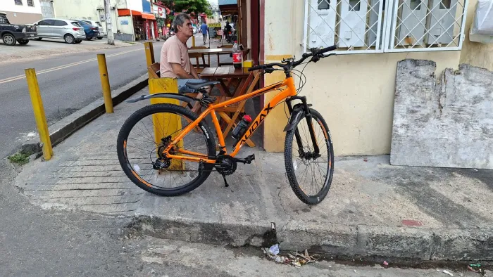 Bicicleta audax nova (Aro 29 com acessorios, 2 semanas de uso)
