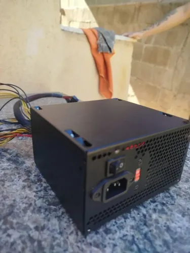Fonte 750 pra pc