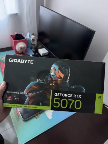 RTX 5070 Gigabyte