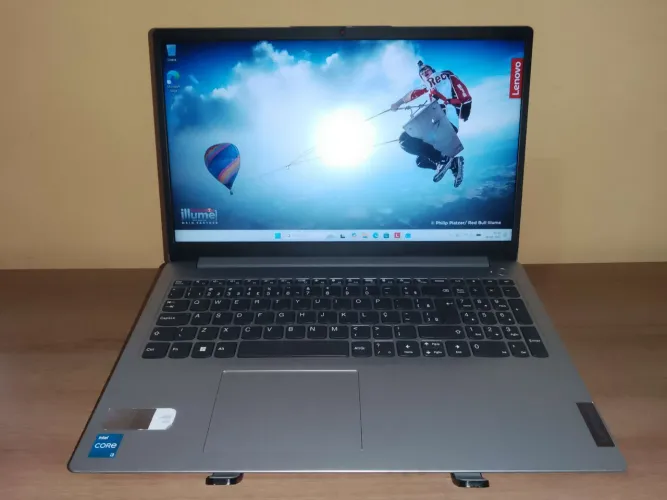 Notebook IdeaPad 1i 12ª geração