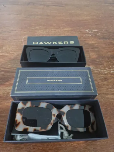 Óculos Hawkers