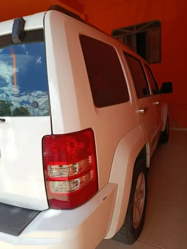 Jeep Cherokee Limited 3.7 4X4 V6 12V Aut. 2012