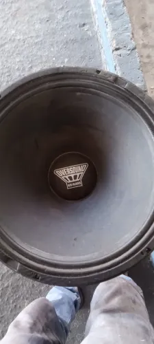 Vendo falante de 18 marca (oversound) testado ja 400$ *