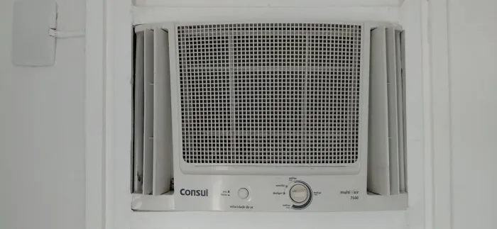 Ar condicionado CONSUL 7500BTUS
