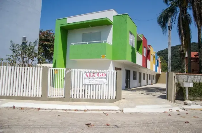 SOBRADO EM CAIOBÁ PARA ALUGUEL DE CARNAVAL