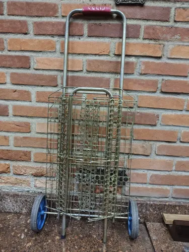 Carrinho de feira dobrável de ferro