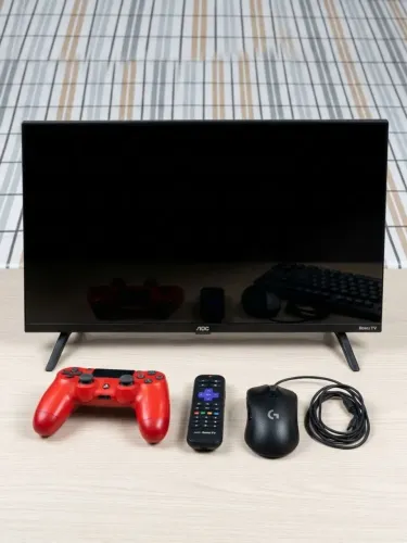 PS4 Controler + Mouse Logitech G403 + Tv monitor AOC
