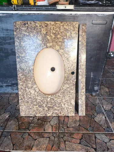 Pia de granito 51x 82,5 cuba 27x42