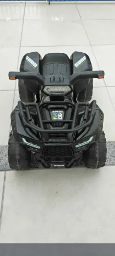 Quadriciclo elétrico Led