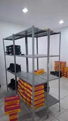 Prateleiras usadas