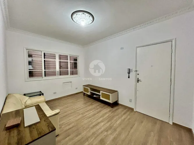 Apartamento 2 Dormitórios, 1º Andar e Vaga de Garagem no Gonzaga Santos/SP