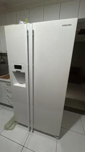 Geladeira Side by Side