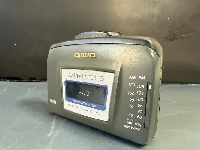 Aiwa TA154 STEREO RADIO CASSETTE PLAYER