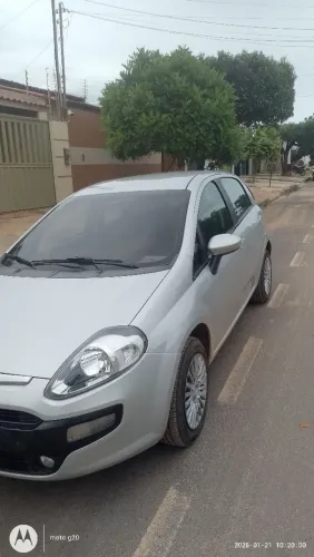 Fiat Punto Attractive 1.4 Fire Flex 8V 5P 2015
