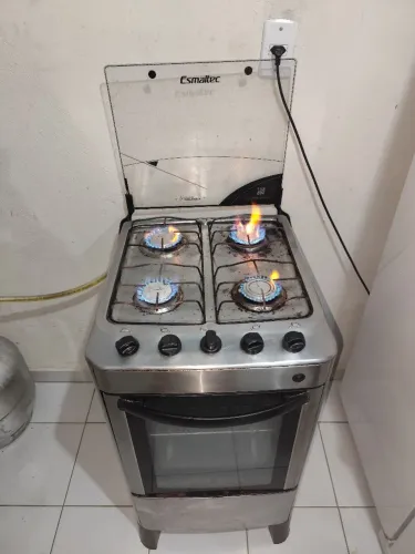 Fogão esmaltec 