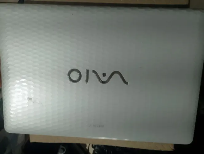 Nintendo Sony vaio precisa de bateria e arrumar o teclado