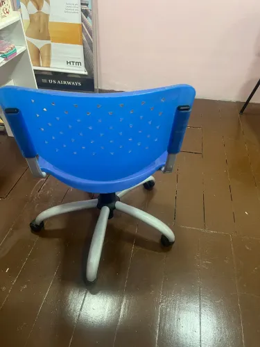 Cadeiras de escritório (Leia até o final)