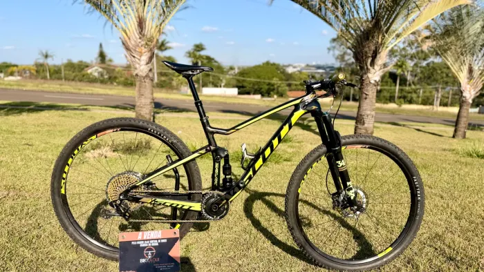 Scott Spark 930 Full Carbon