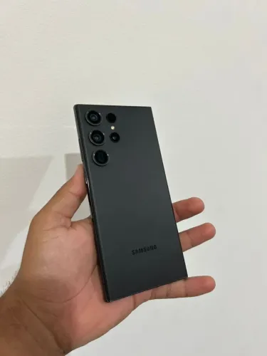 Samsung Galaxy S23 Ultra 512GB - Excelente Estado | Câmeras de Alta Qualidade
