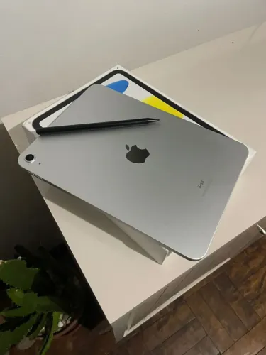 Vendo iPad 10 novo