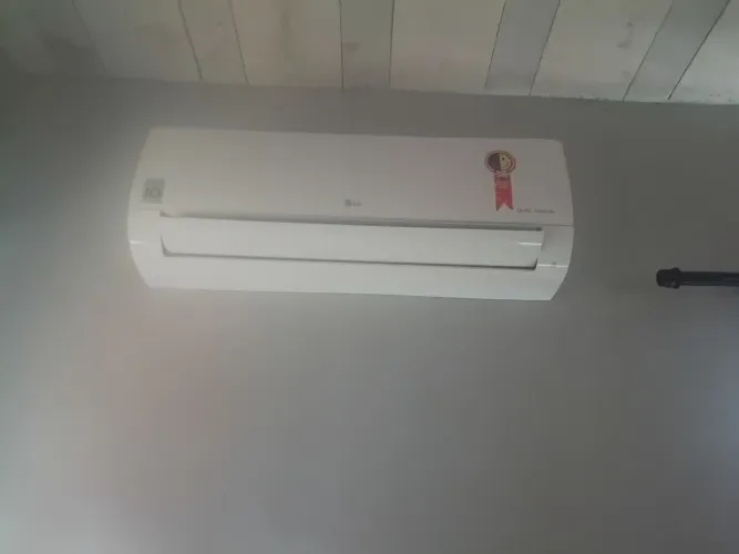 Vende-se um ar-condicionado